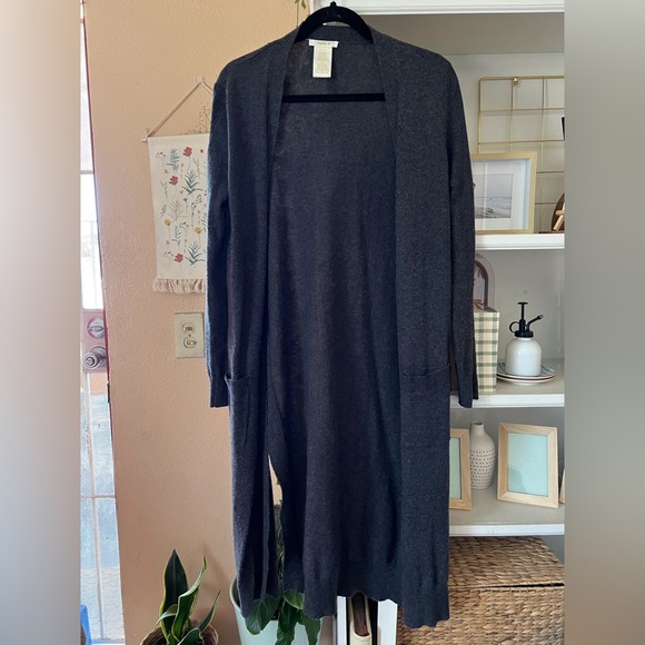 Long Gray Cardigan Medium - Picture 2 of 4